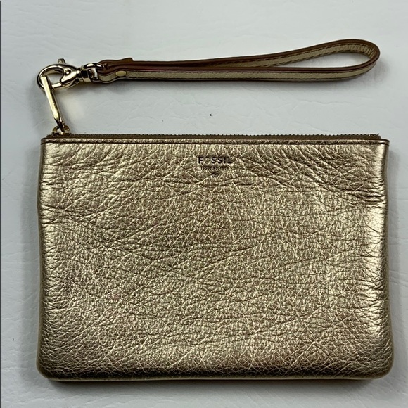 Fossil Handbags - Euc Fossil gold wallet zip wristlet 5x7